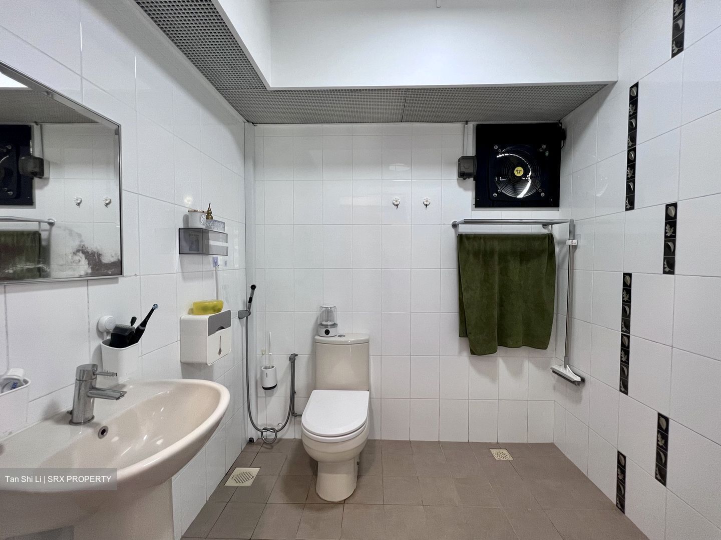 Blk 211B Compassvale Beacon (Sengkang), HDB 4 Rooms #561313511
